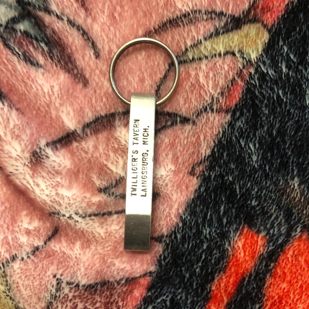 Engraved Silver Keychain - Silver
